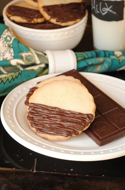 Chocolate dipped cookies recipes