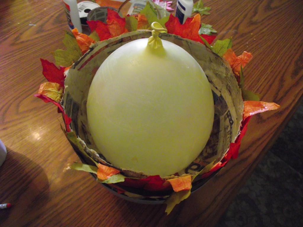 Kids Craft How to Make a Paper Mache BowlMom it Forward