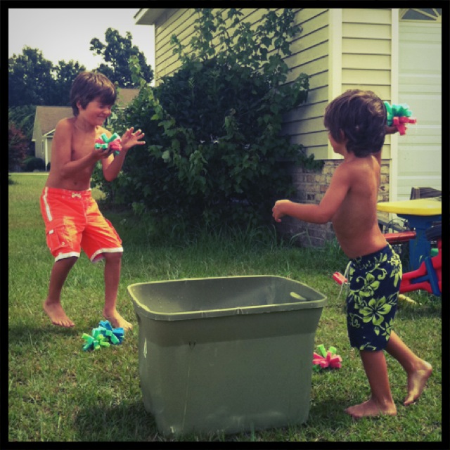 Craft for Boys: How to Make Summer Sponge BallsMom it Forward