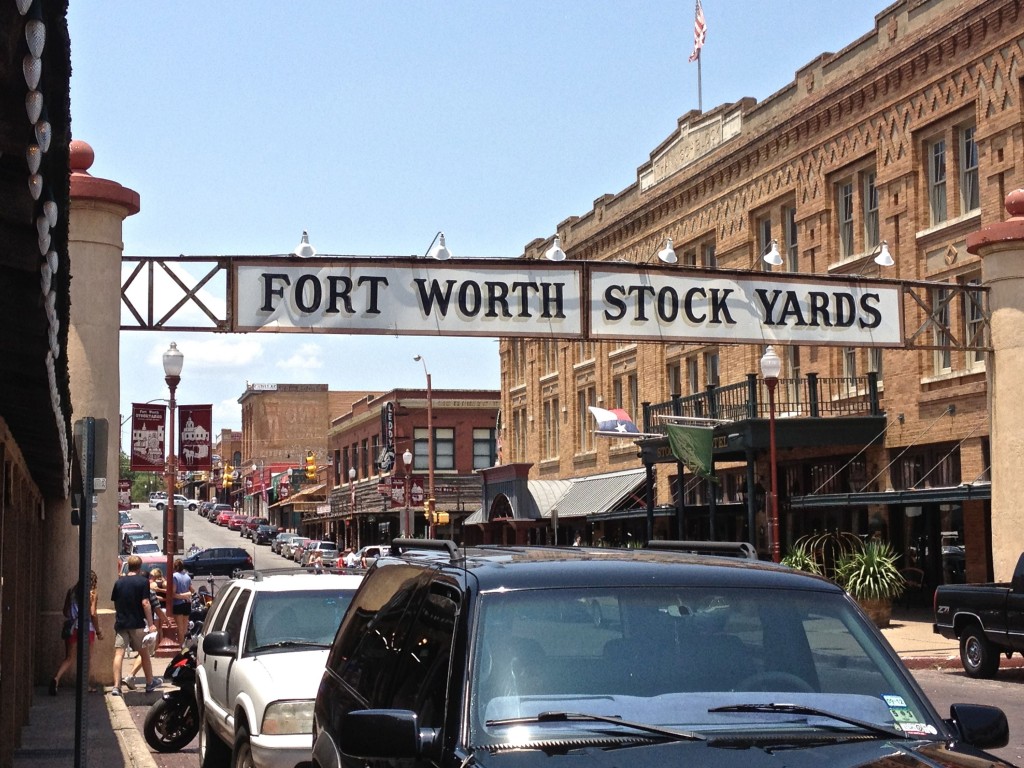 Family Travel: Visiting "The Stockyards" in Fort Worth, TexasMom it Forward