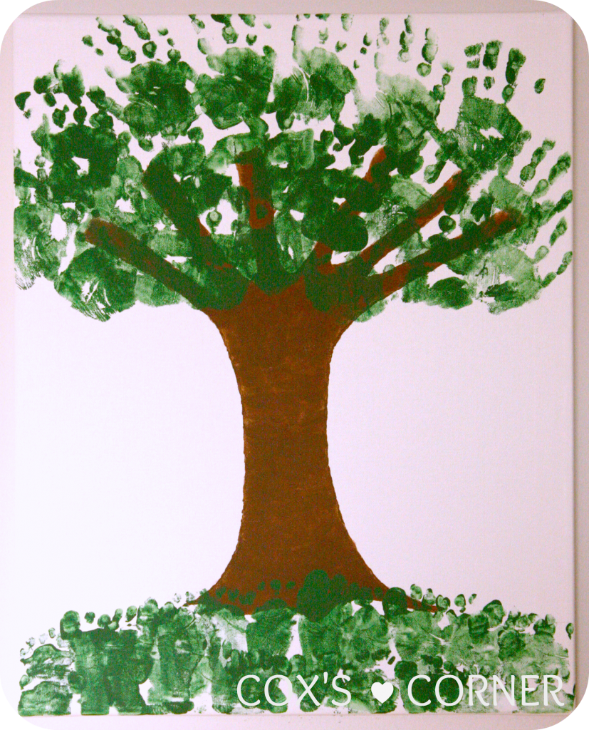 Kids Craft: How to Make a Painted Hand Print Tree with KidsMom it Forward