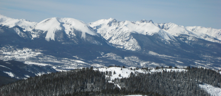 Traditional Family Ski TripsMom it Forward