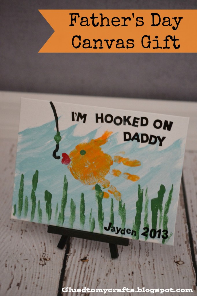 Fathers Day: Make a Canvas Gift - Mom it ForwardMom it Forward