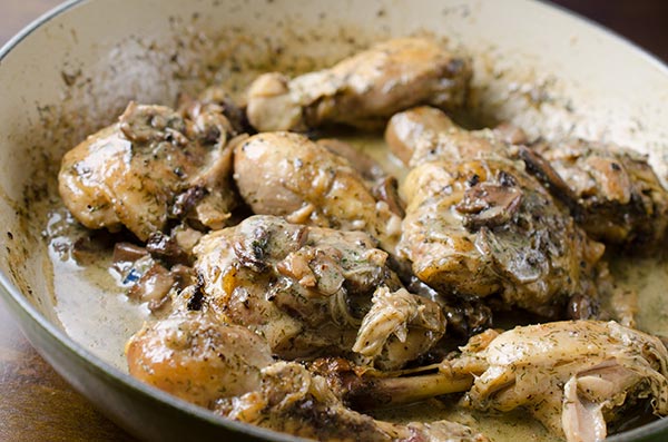 Recipe: Creamy Dill, Mushroom and Roasted Garlic Chicken - Mom it ...